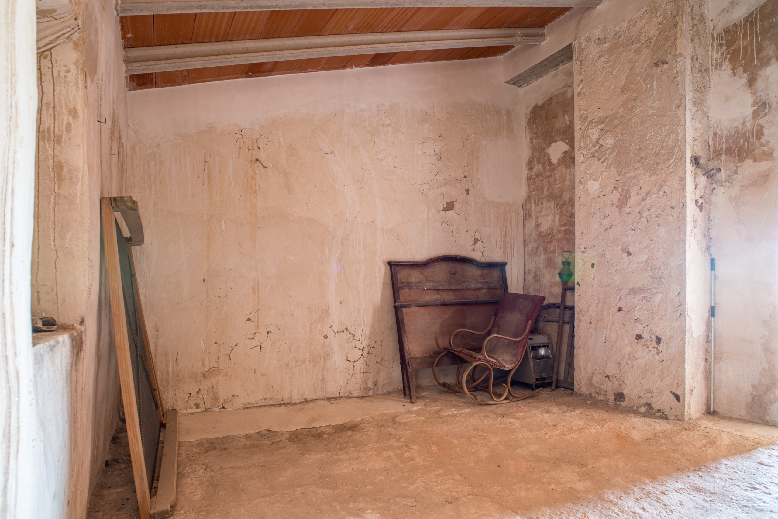 1770751307009-FOX-R121-Raspay-House-Cave-House-011