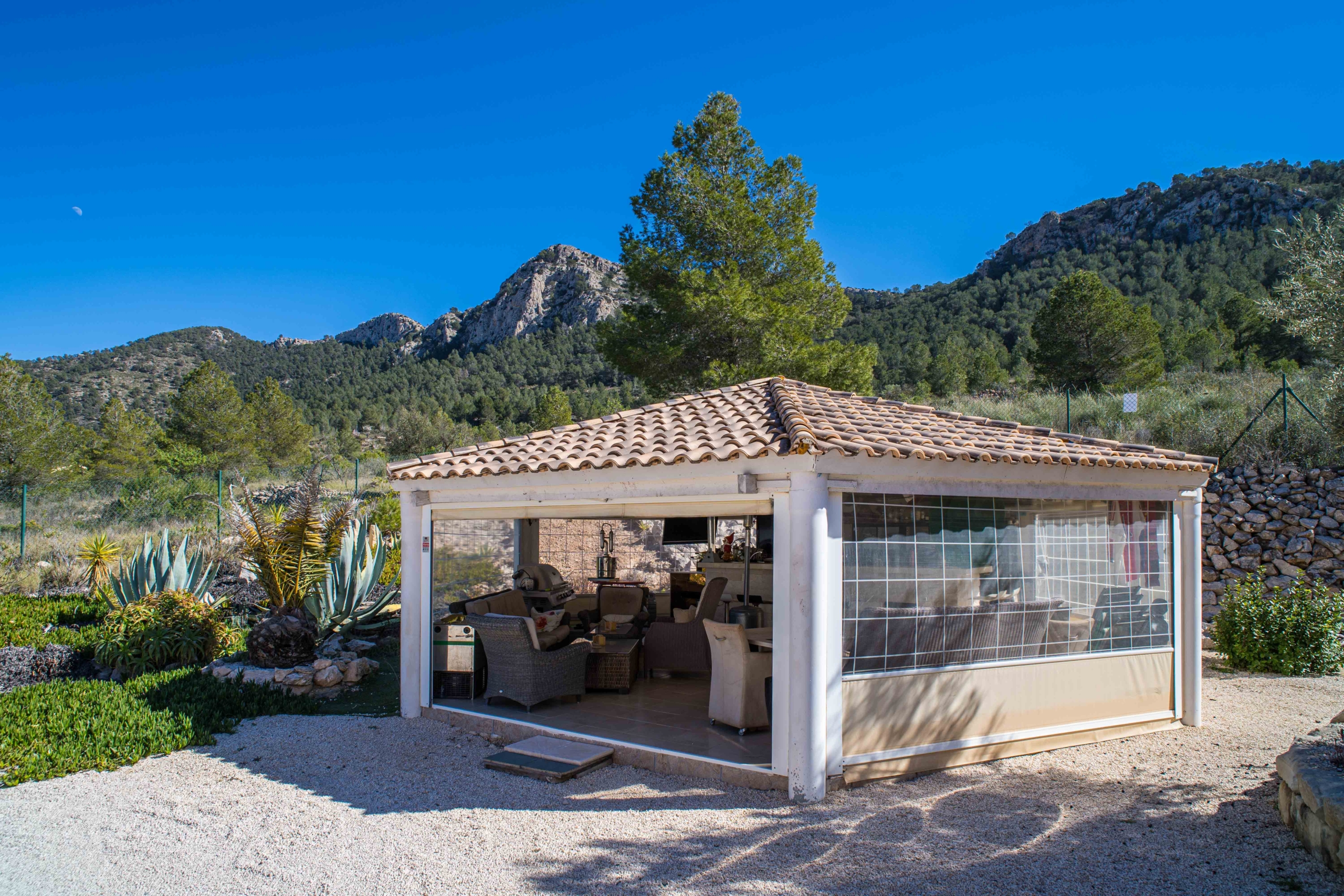 1772897210917-FOX-R166-La-Zarza-Bella-Vista-36